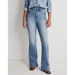 Madewell The Curvy Perfect Vintage Flare Jean in Delavan Wash Plus Size 33